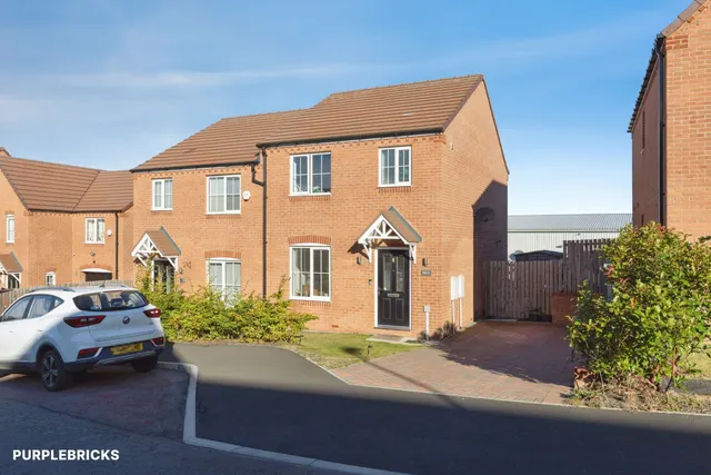 Floyd Way, Ashington, NE63, photo 1