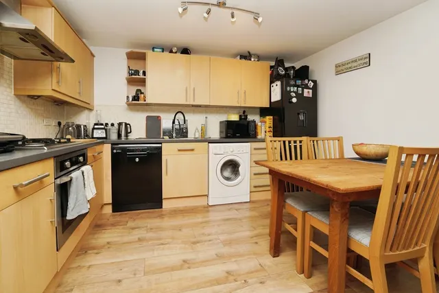 Phelps Mill Close, Dursley, GL11, photo 3