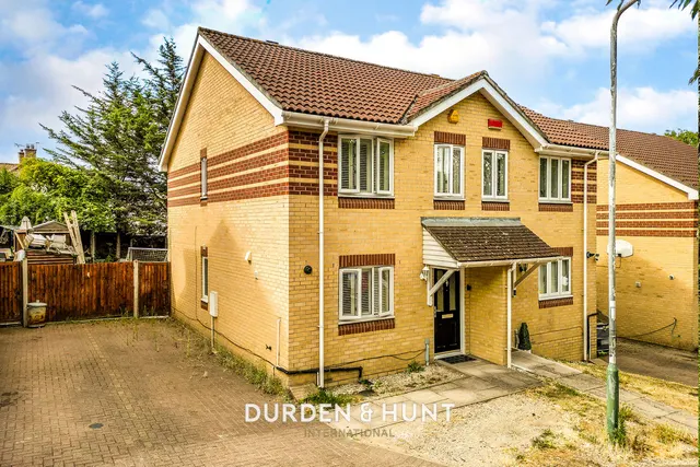 Mellish Way, Hornchurch, RM11, photo 1