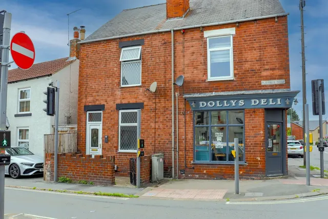 Old Hall Road, Chesterfield, S40, photo 3