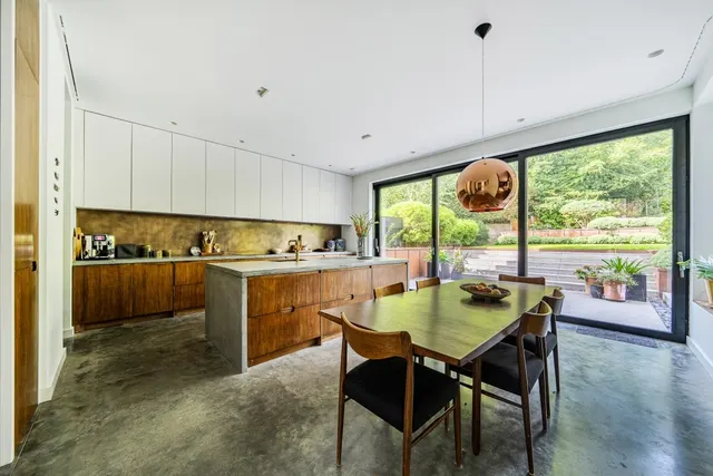 Alders Road, Reigate, RH2, photo 3