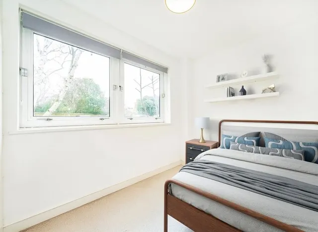 Photo 2 — Clifton Road, Wimbledon Common, SW19
