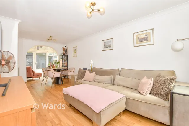 Woodlea, Leybourne, ME19, photo 3