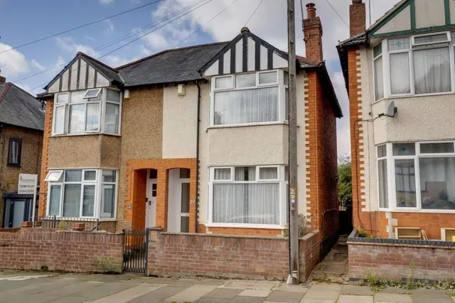 Beech Avenue, Abington, photo 1