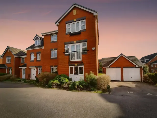 Atlantic Way, Derby, DE24, photo 1
