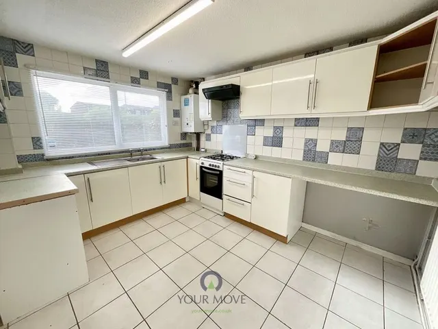 Windsor Close, Frankley, B45, photo 2
