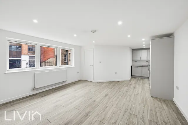 Scarbrook Road, Croydon, CR0, photo 2