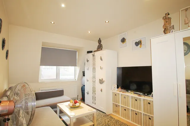 College Road, Harrow, HA1, photo 1