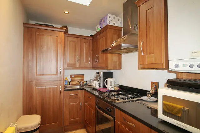 College Road, Harrow, HA1, photo 2