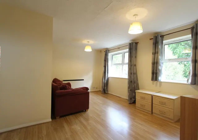 Muirfield Close, Reading, RG1, photo 2