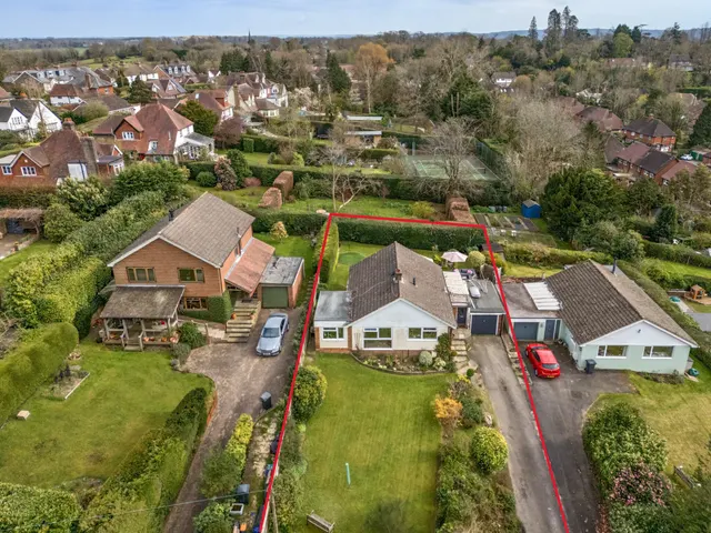 Jonas Lane, Wadhurst, TN5, photo 2
