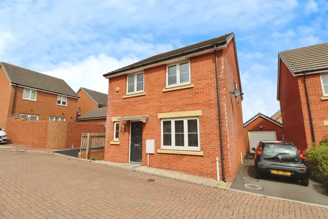 Picca Close, Cardiff, CF5, photo 1