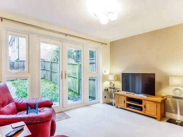 Photo 3 — Folly Wood Drive, Chorley, Lancashire, PR7 2FW