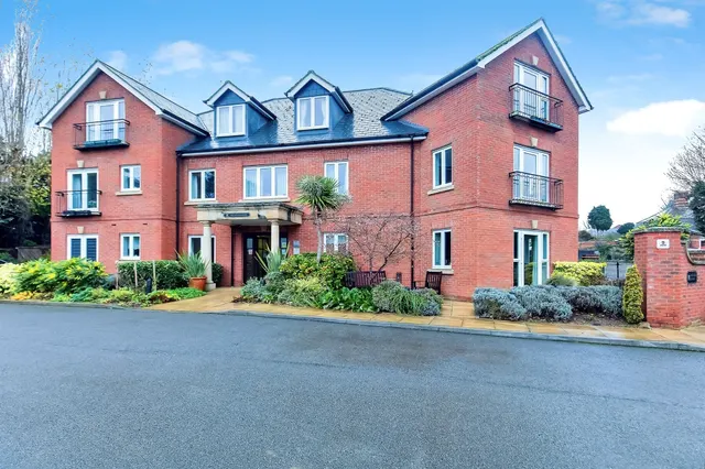 Leicester Road, Market Harborough, LE16, photo 1