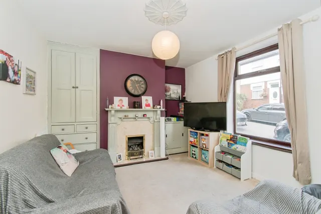 Bond Street, Pontefract, WF8, photo 3