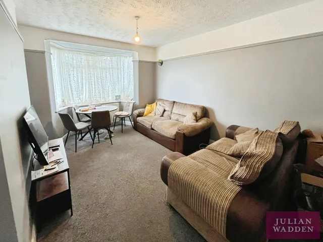 Sale Road, Northern Moor, M23, photo 3