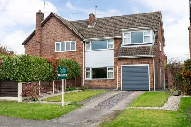 Long Street, Belton, LE12, photo 1