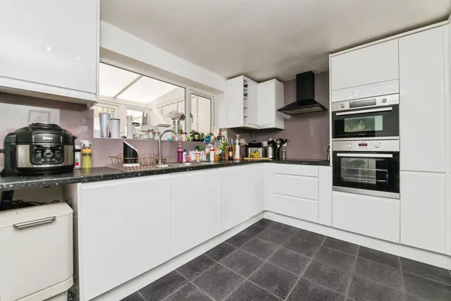 Sunningbrook Road, Tiverton, EX16, photo 3