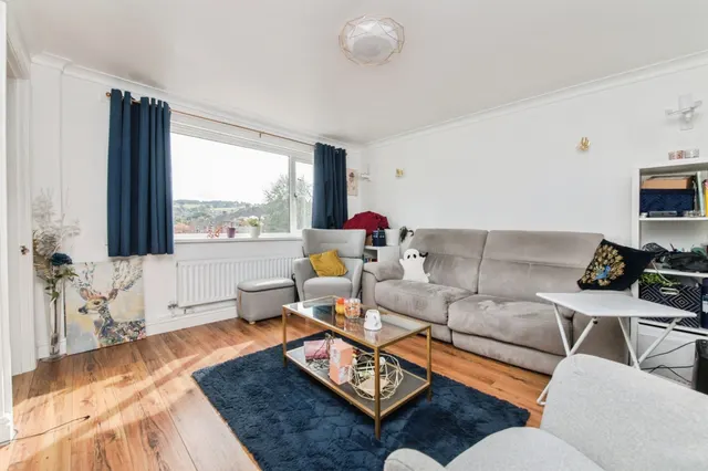 Sunningbrook Road, Tiverton, EX16, photo 2