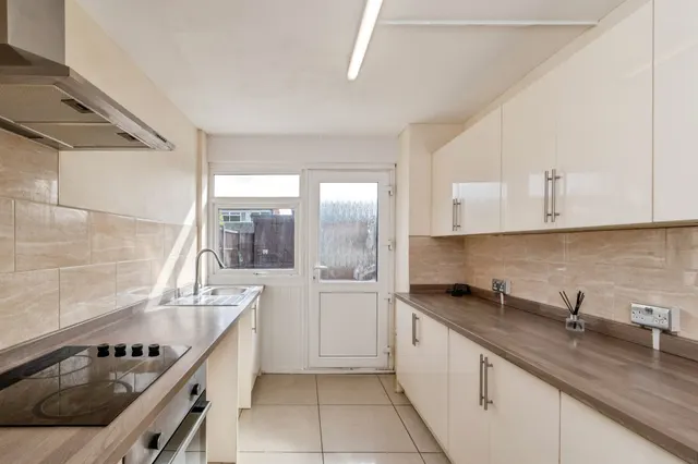 Johnson Road, Wednesbury, WS10, photo 3