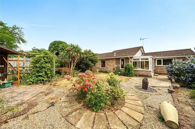 Mildmay Close, Oundle, PE8, photo 1