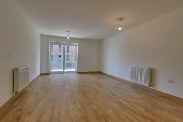 Langley Square, DA1, photo 3