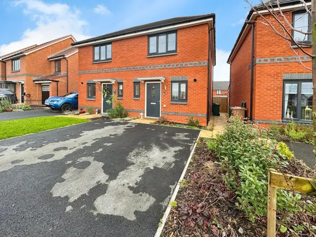 Thorneywood Road, Drakelow, DE15, photo 1