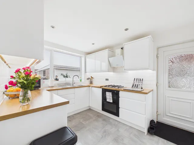 Teesdale Road, Haydock, WA11, photo 2