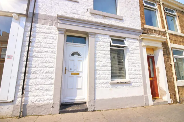 Barnes Street, Accrington, BB5, photo 1