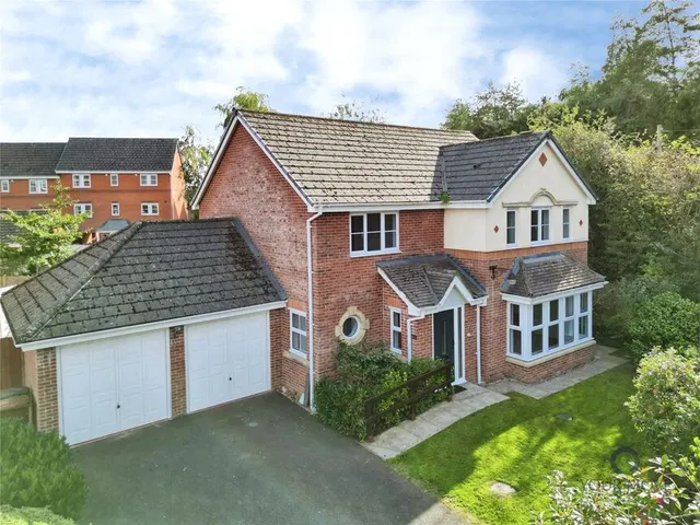 Bentley Drive, Oswestry, SY11, photo 1