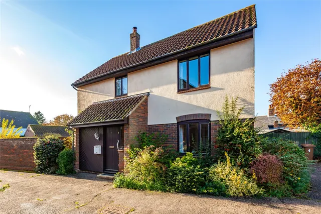 Stock, Ingatestone, CM4, photo 1