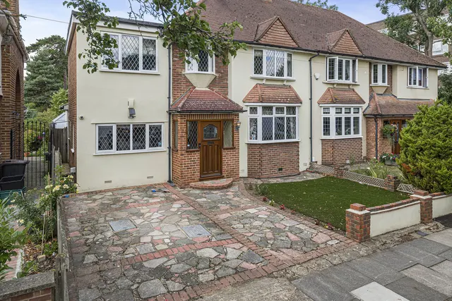 Bromley, BR2 7LX, photo 1