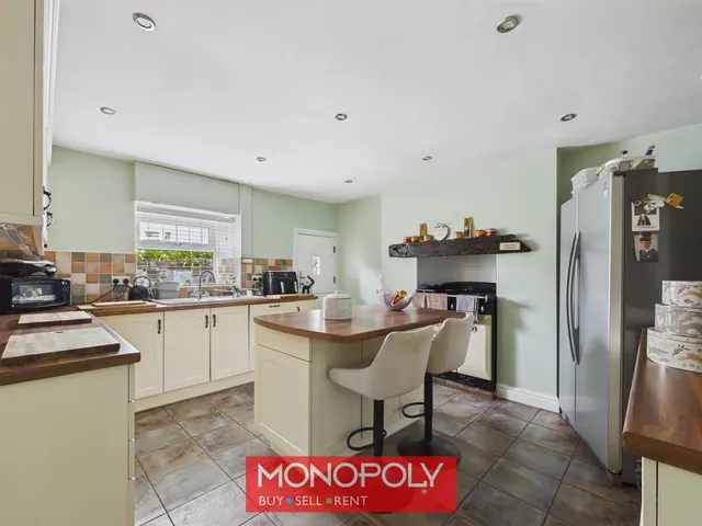 Talwern Llindir Street, Henllan, LL16, photo 3