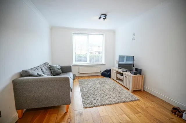 Herts, Sawbridgeworth, CM21, photo 3