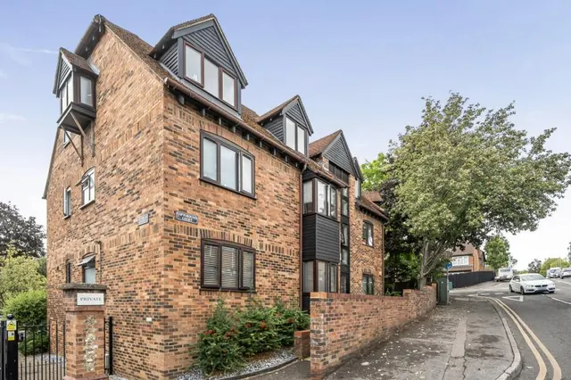Copyground Lane, High Wycombe, HP12, photo 1