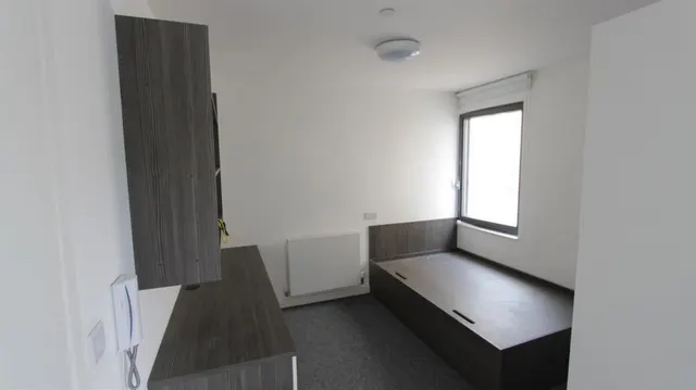 Howard Lane, Sheffield, S1, photo 2