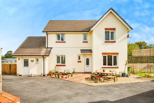 Panteg Uchaf, Narberth, SA67, photo 1