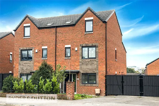 Varley Street, Miles Platting, M40, photo 1