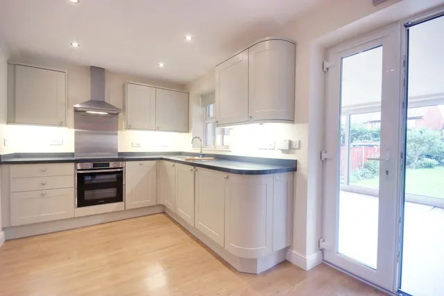 Coachman Close, Beverley, HU17, photo 3