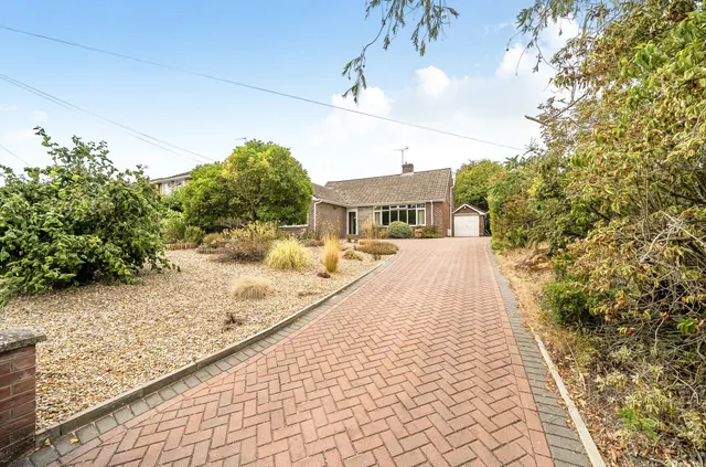 Hocombe Drive, Chandler's Ford, SO53, photo 1