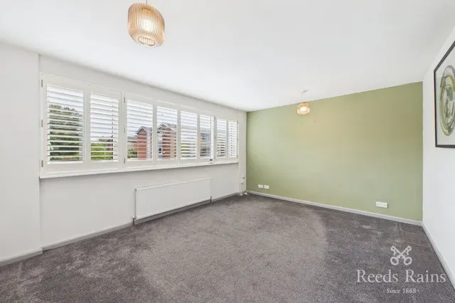 Knowsley Road, Offerton, SK1, photo 2