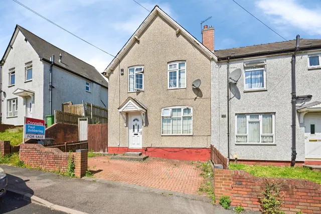 Watsons Green Road, Dudley, DY2, photo 1