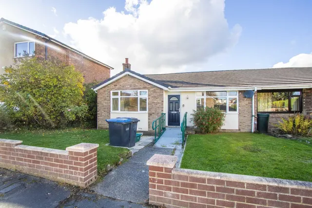 Hawthorn Crescent, Gilesgate, DH1, photo 1