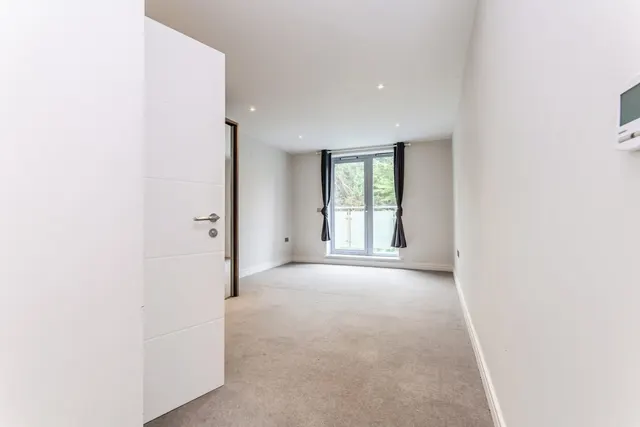 Photo 3 — Croydon Road, Caterham, Surrey, CR3