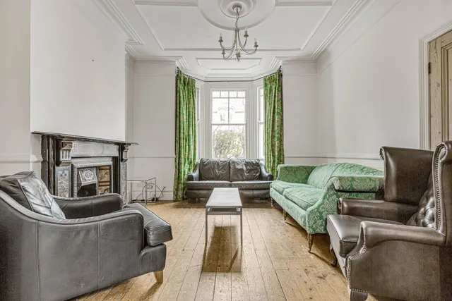 Broomwood Road, Battersea, SW11, photo 2