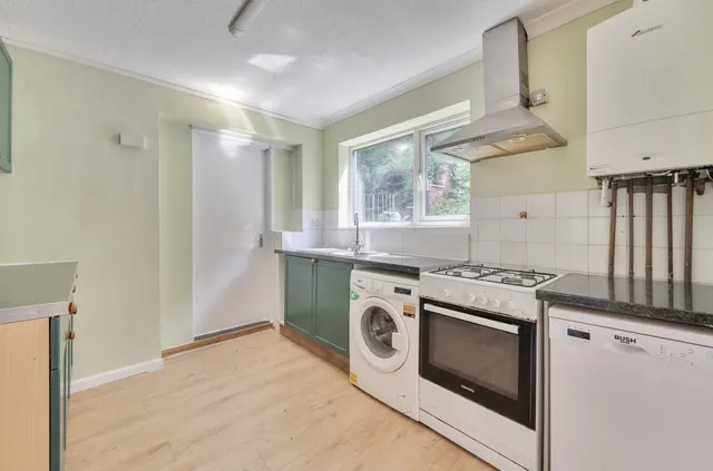 Copperfield Road, Bassett, SO16, photo 3