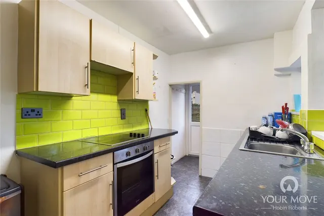 Lower Adelaide Street, Northampton, NN2, photo 2