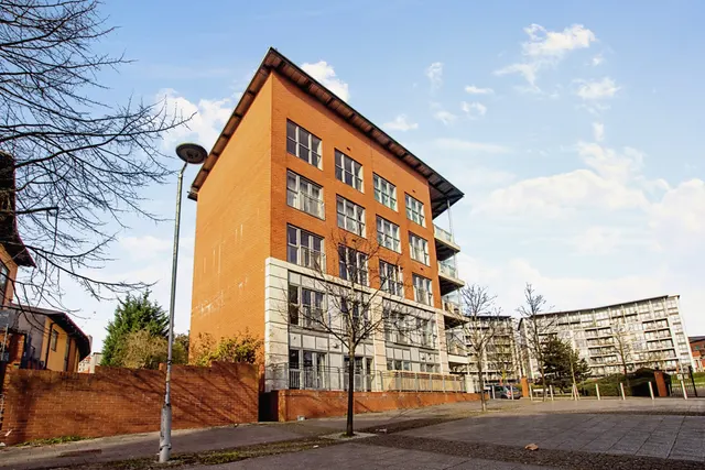 Alfred Knight Way, Birmingham, B15, photo 1