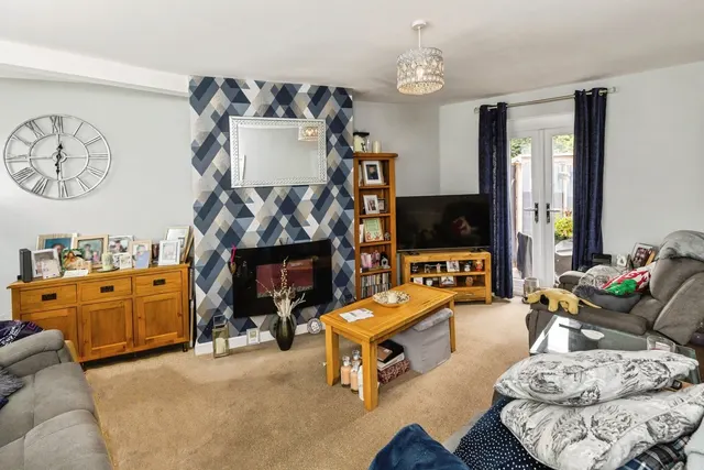 Bennions Road, Wrexham, LL13, photo 3