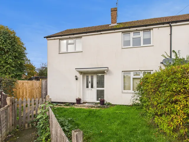 Eastwood Road, Stokenchurch, HP14, photo 1